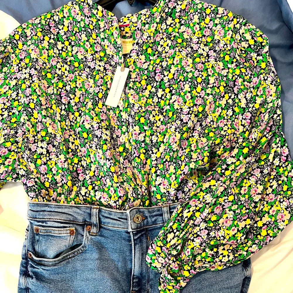 Anthropologie Maeve Ashleigh Top NWT Floral Button Down Bishop Tie Sleeve Wow! - Picture 14 of 16